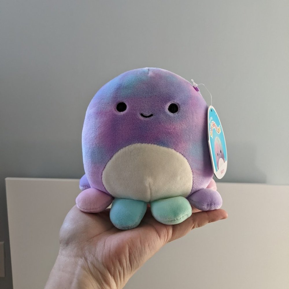 Squishmallow 5" Mary Colourful Octopus
